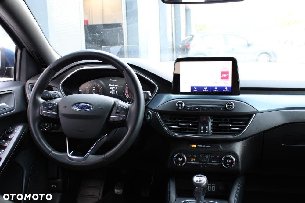 Ford Focus - 26