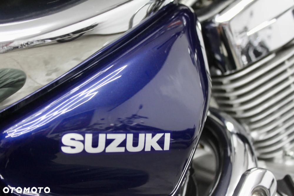 Suzuki Intruder - 29