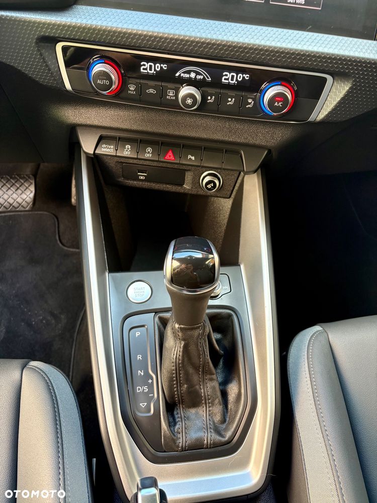 Audi A1 Sportback 30 TFSI S tronic - 31