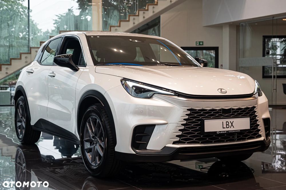 Lexus LBX 1.5 Hybrid - 5