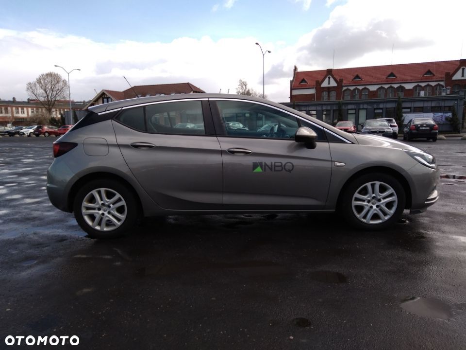 Opel Astra 1.4 T Dynamic - 3