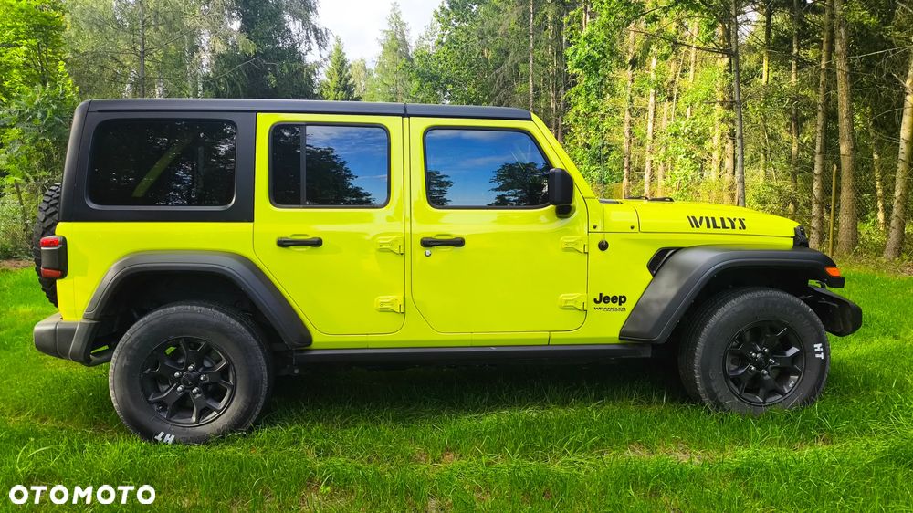 Jeep Wrangler - 16