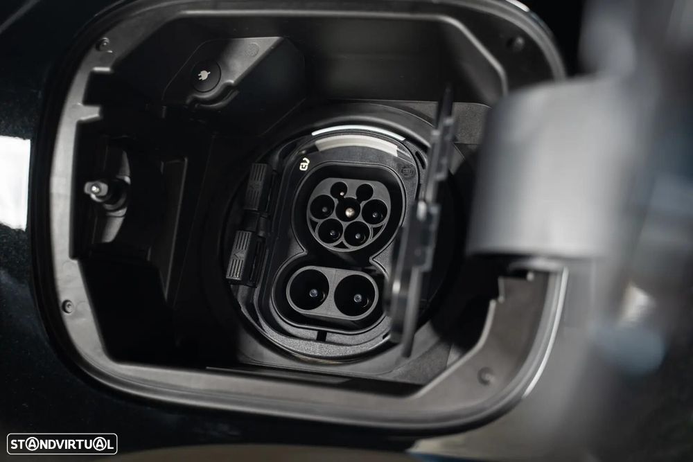 Mercedes-Benz EQA - 45