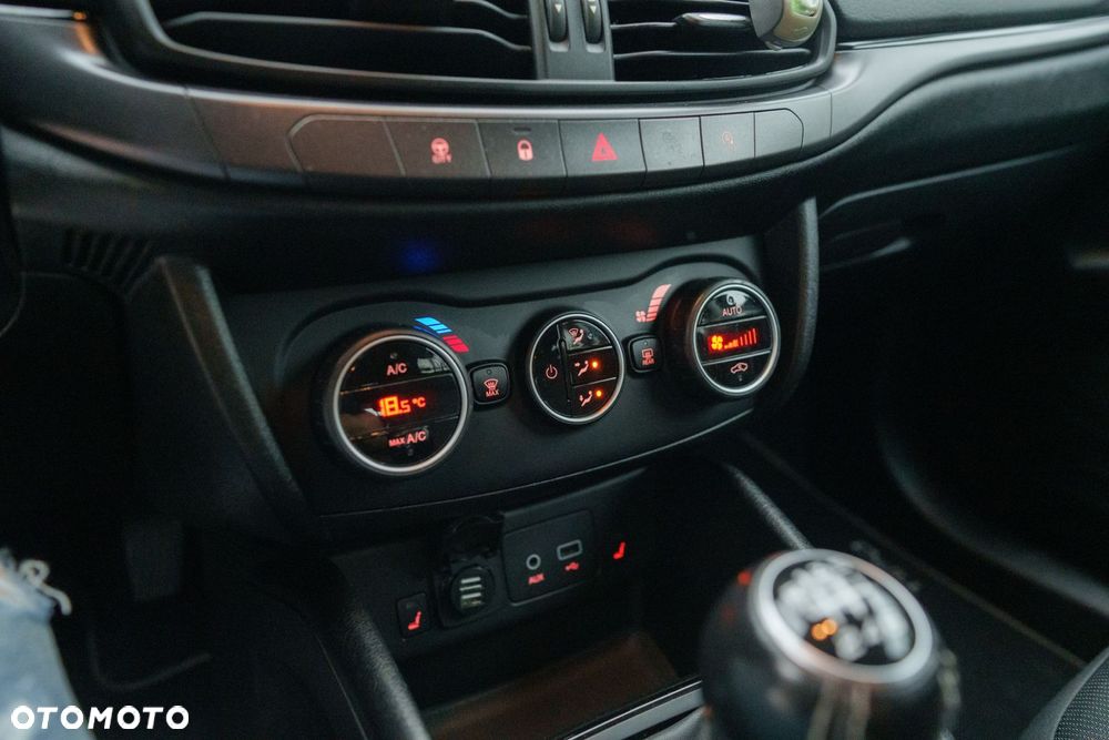 Fiat Tipo 1.4 T-Jet S-Design - 30