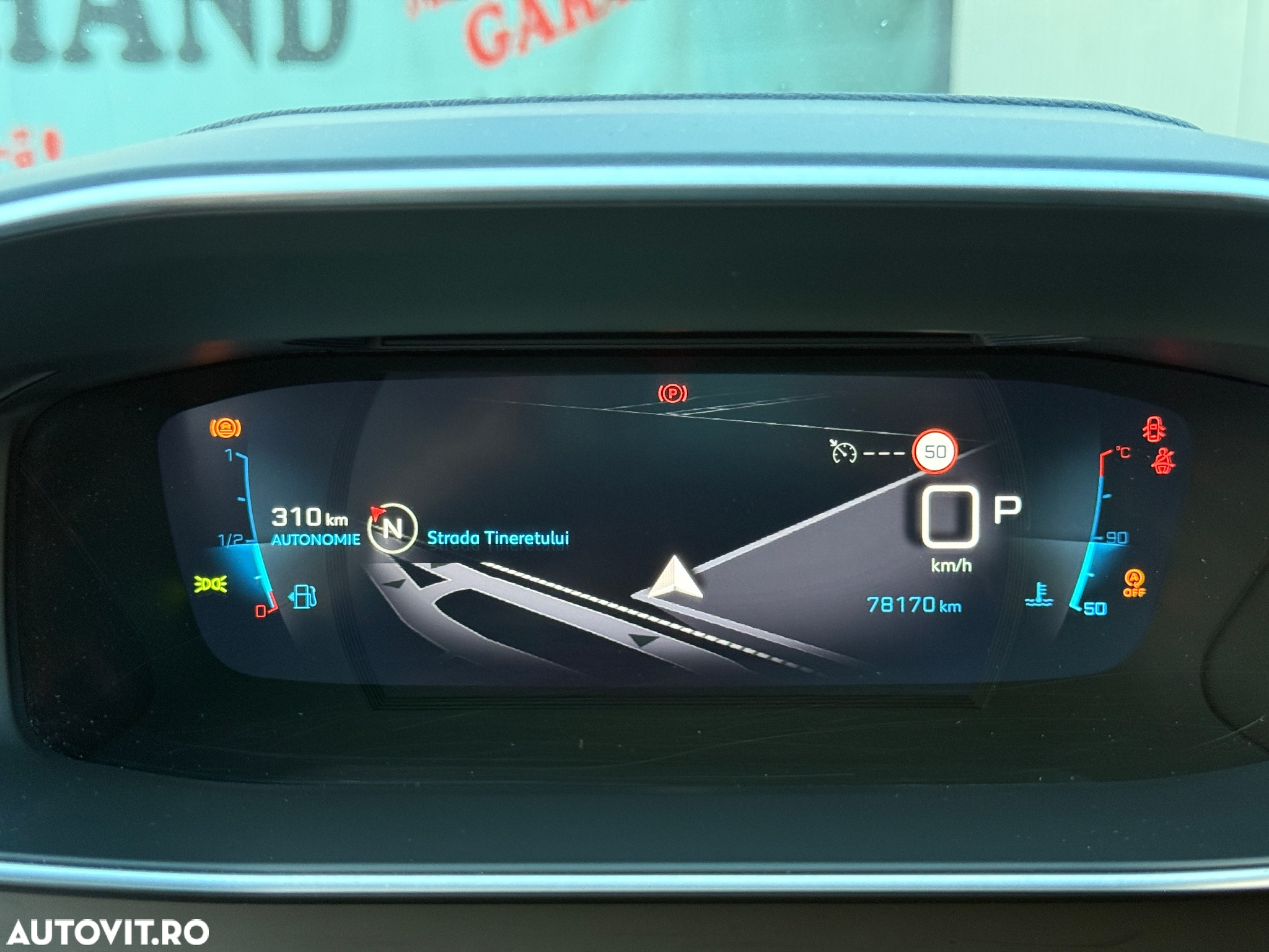 Peugeot 2008 PureTech 130 EAT8 Allure Pack - 21