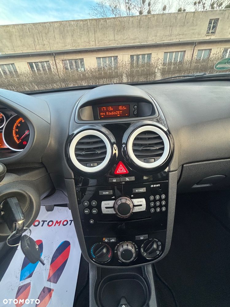 Opel Corsa 1.2 16V Limited Edition - 19