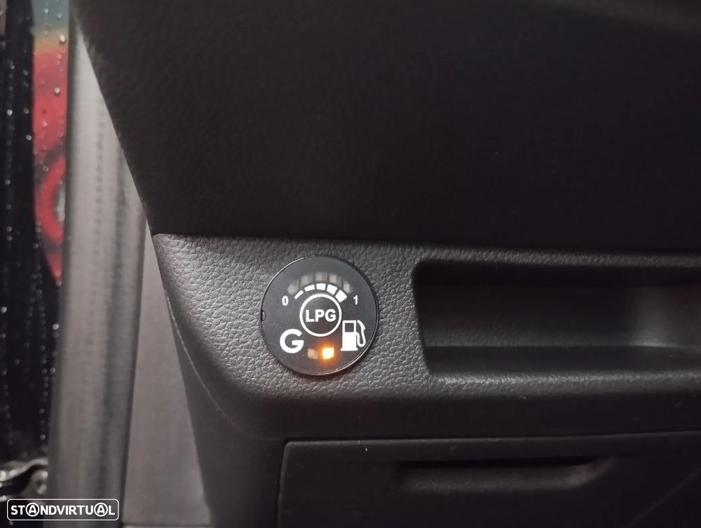 Renault Clio 1.0 TCe Evolution Bi-Fuel - 19