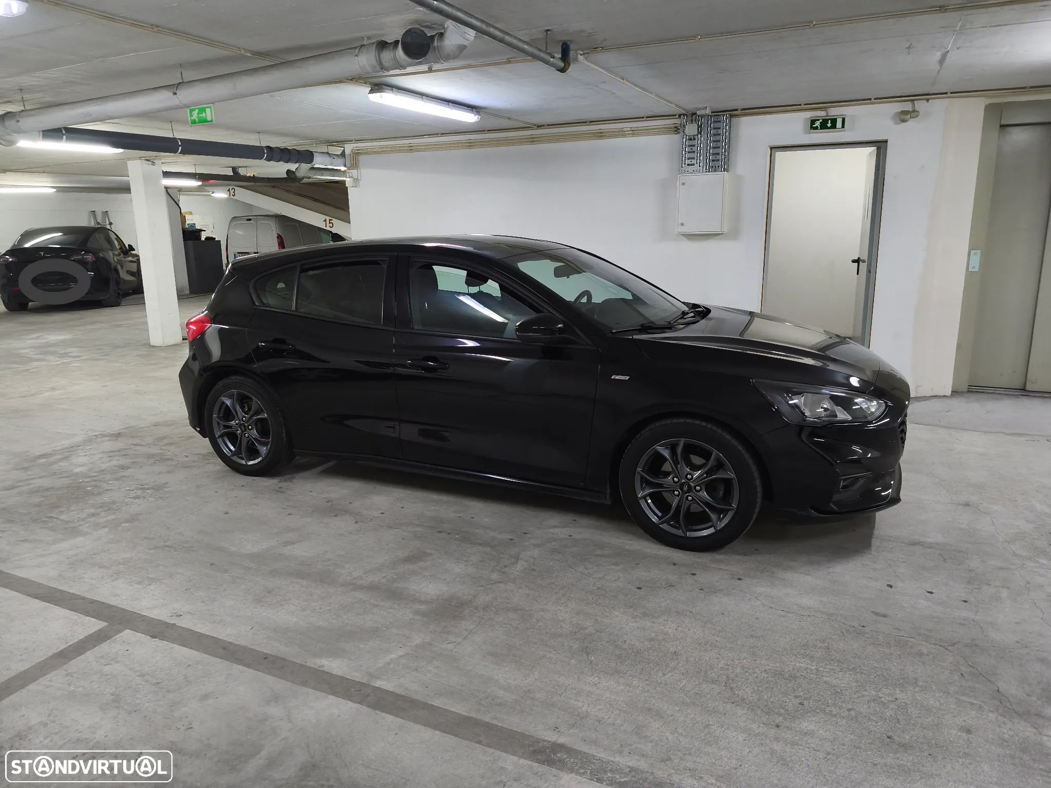 Ford Focus 1.5 TDCi EcoBlue ST-Line - 1