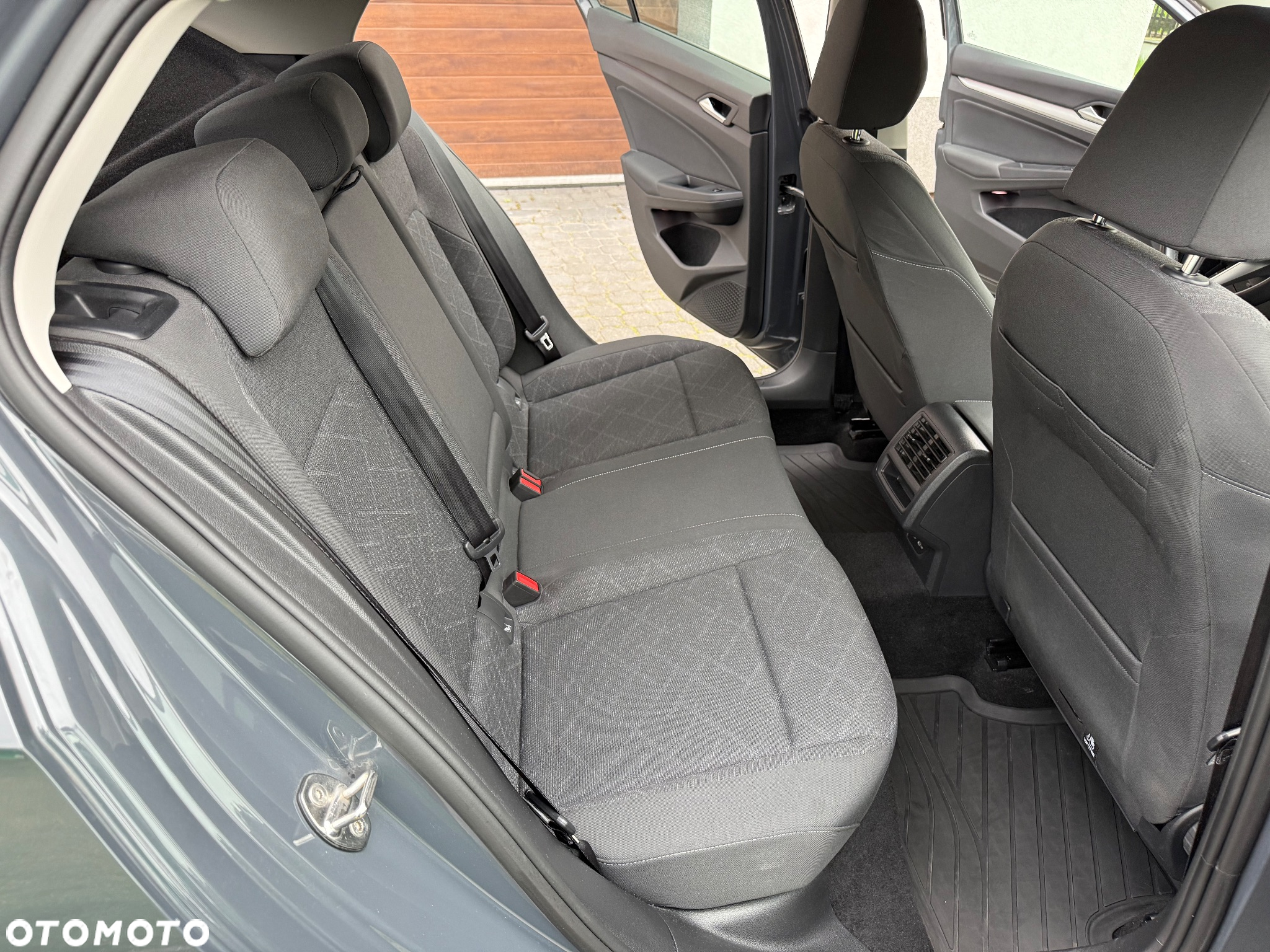 Volkswagen Golf VIII 1.0 TSI Life - 16