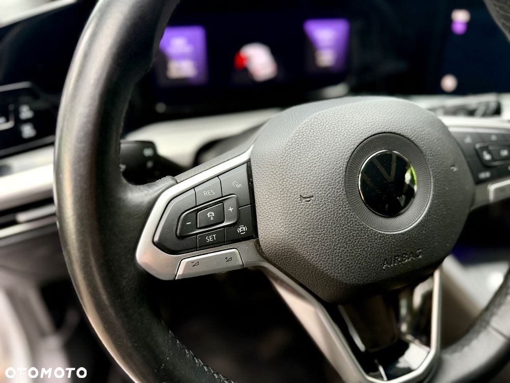 Volkswagen Golf - 18