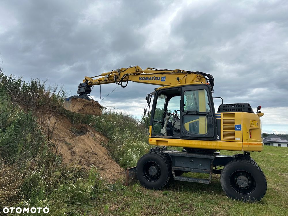 Komatsu /  PW 148-8 / - 11