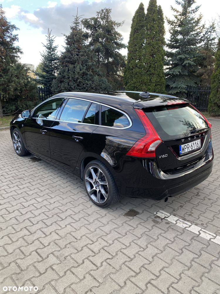 Volvo V60 D3 Drive-E Ocean Race - 4