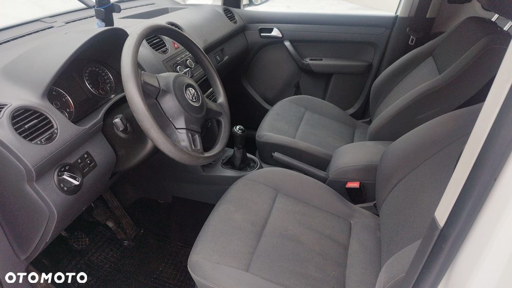 Volkswagen Caddy - 2