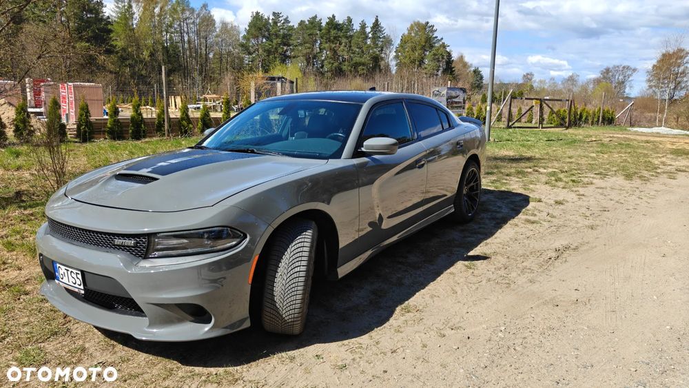 Dodge Charger - 4