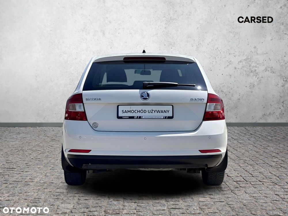 Skoda RAPID 1.2 TSI Ambition - 32