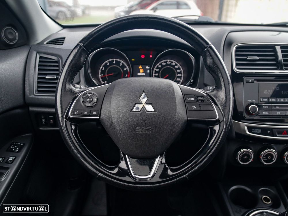 Mitsubishi ASX 1.6 Cross City - 23