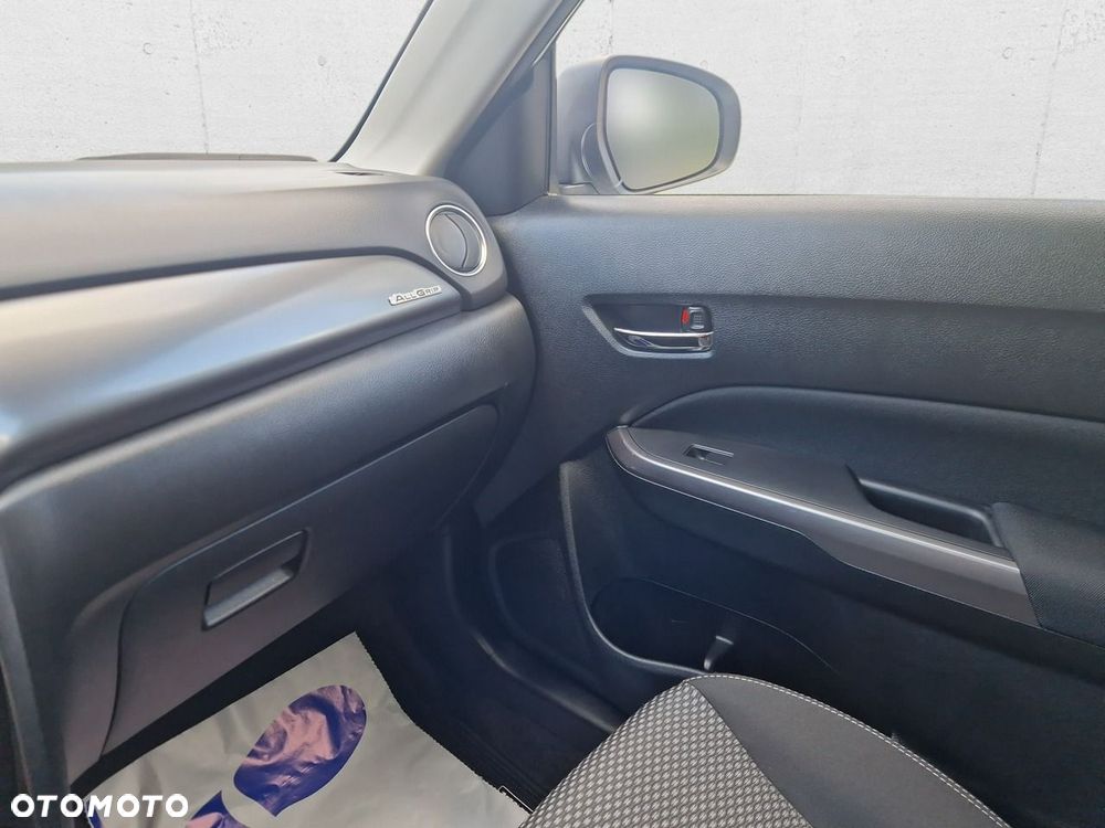Suzuki Vitara - 15