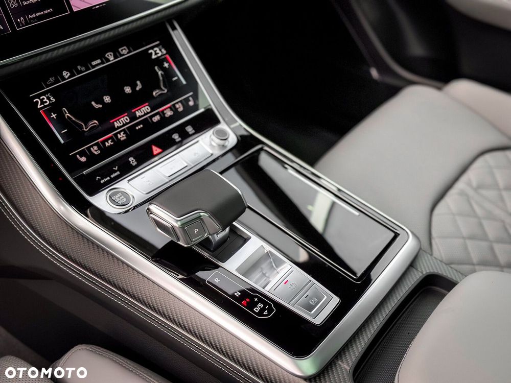 Audi Q8 - 22