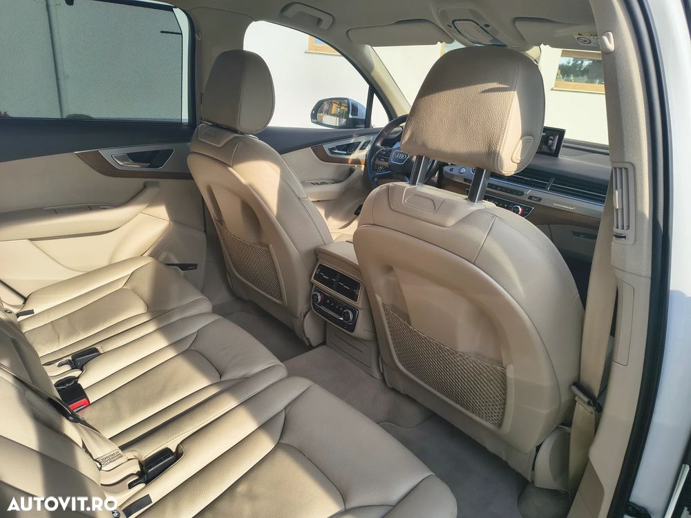 Audi Q7 3.0 TDI Quattro Tiptronic - 11