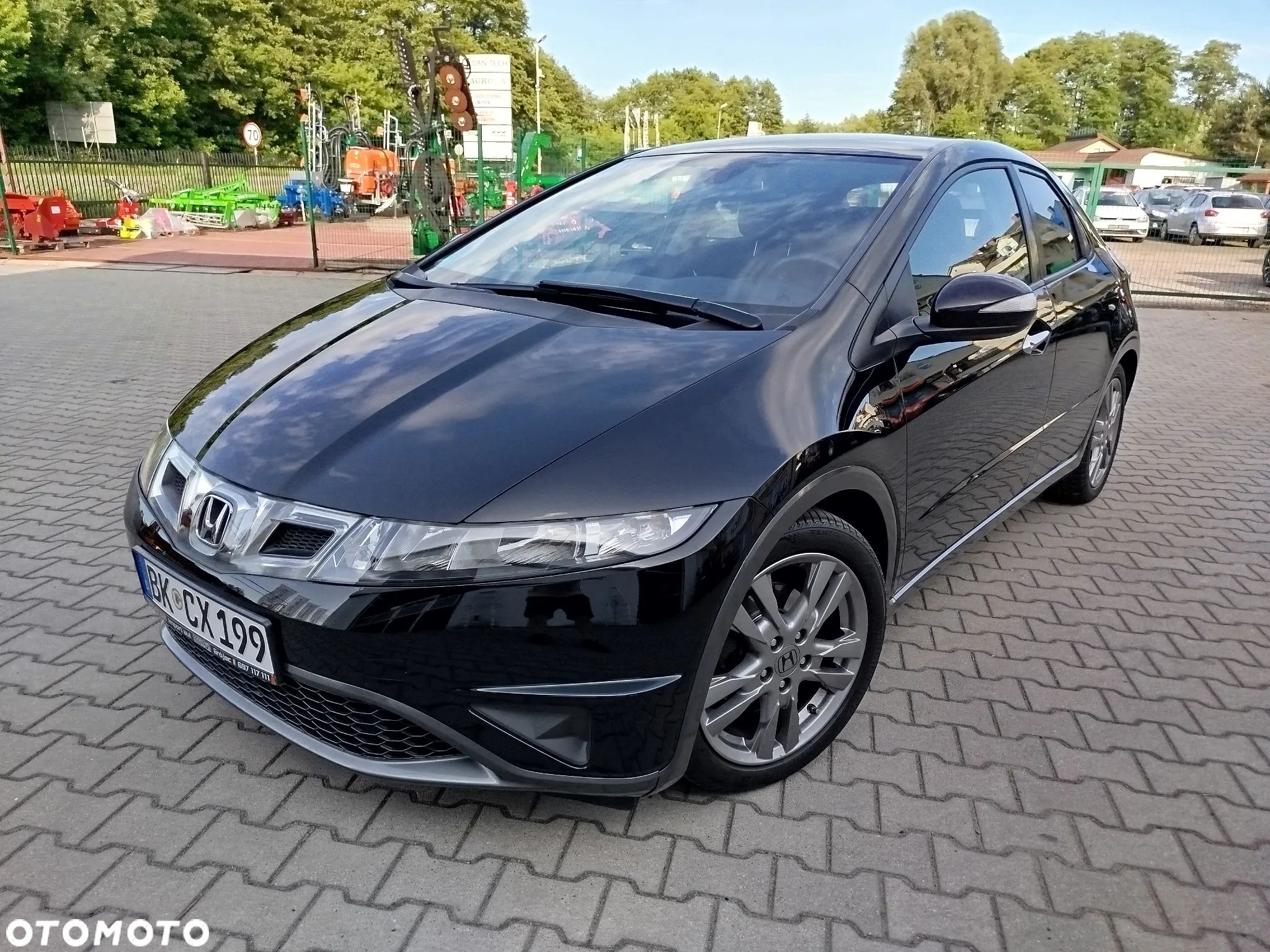 Honda Civic 1.8i-VTEC Sport - 1