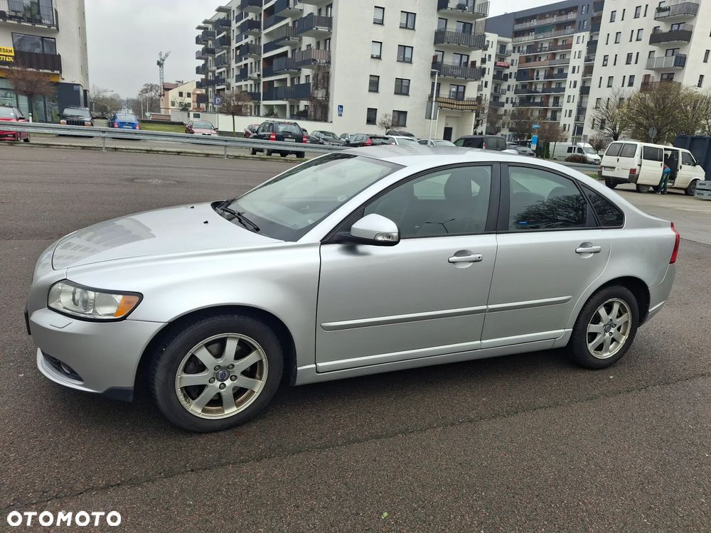 Volvo S40 2.0D Momentum - 5