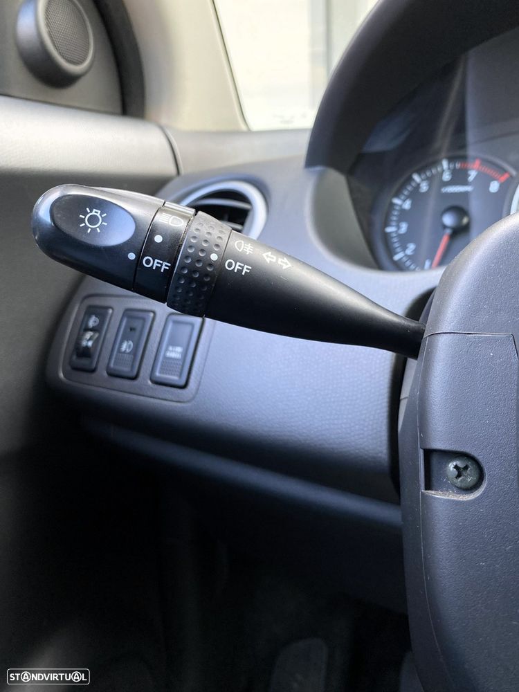 Suzuki Swift 1.3 16V GLX - 15