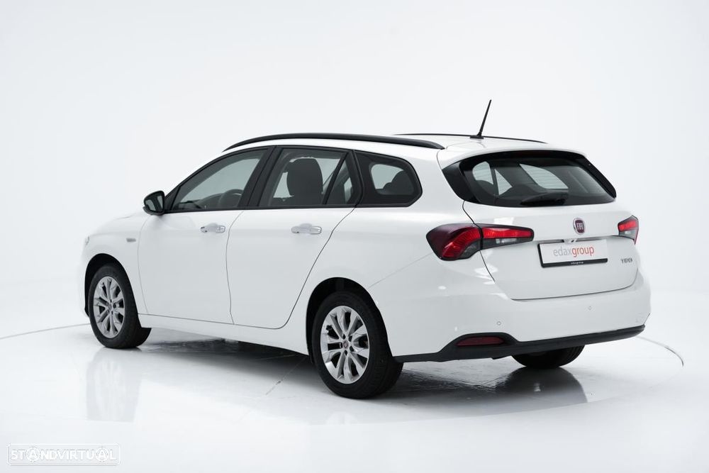 Fiat Tipo Station Wagon 1.3 M-Jet Lounge - 4