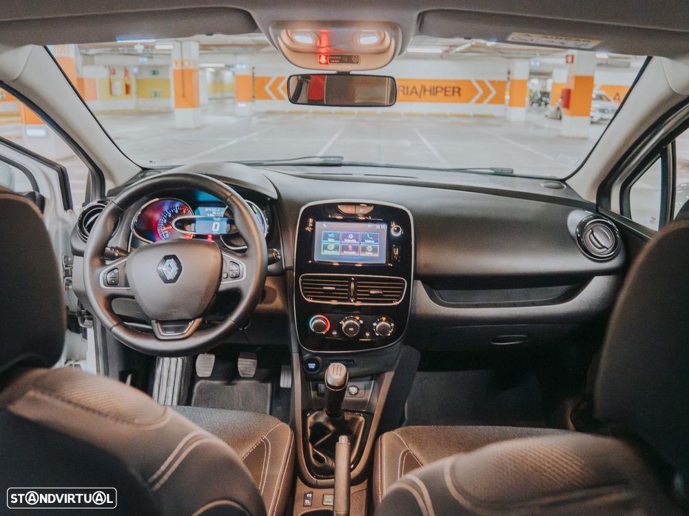 Renault Clio Sport Tourer 1.5 dCi Limited - 14