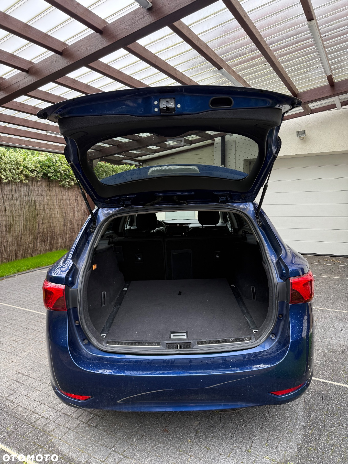 Toyota Avensis - 7