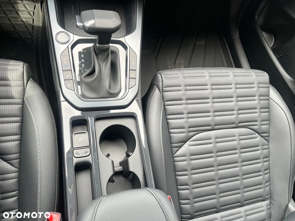 Kia XCeed 1.6 T-GDI Business Line DCT - 32