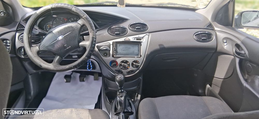 Ford Focus SW 1.8 TDdi Ghia - 6