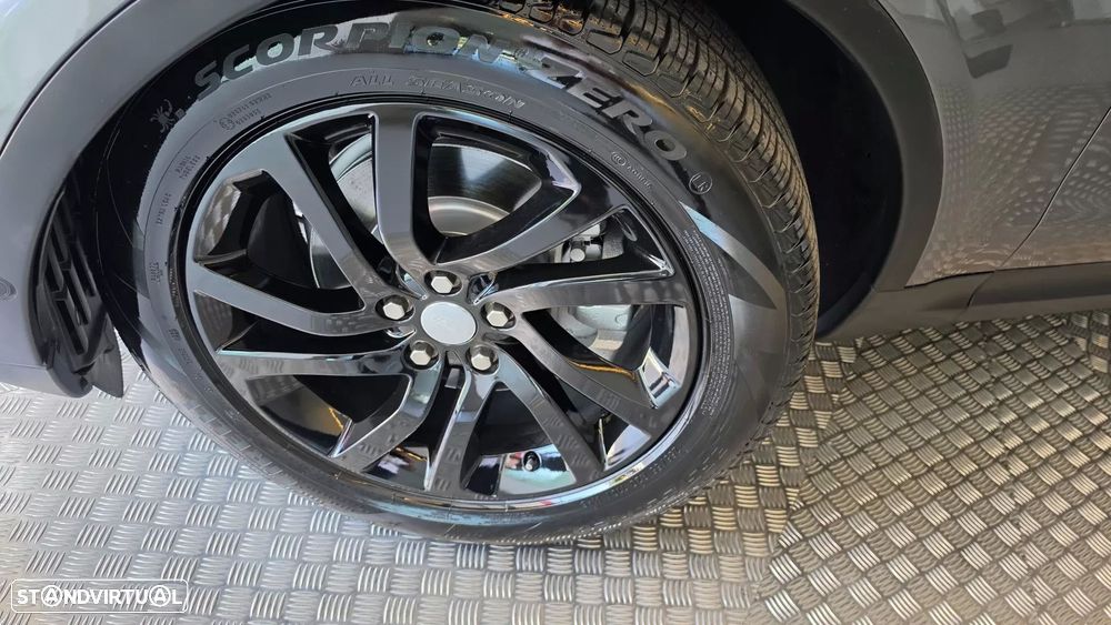 Land Rover Discovery 3.0 TD6 HSE Auto - 30