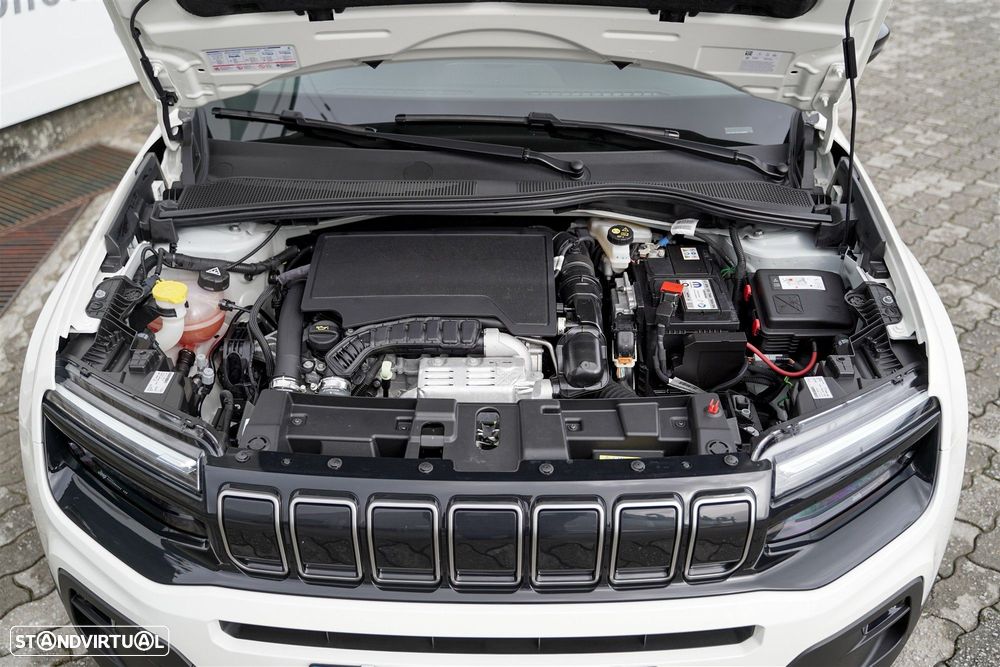 Jeep Avenger 1.2 GSE T3 Summit - 40