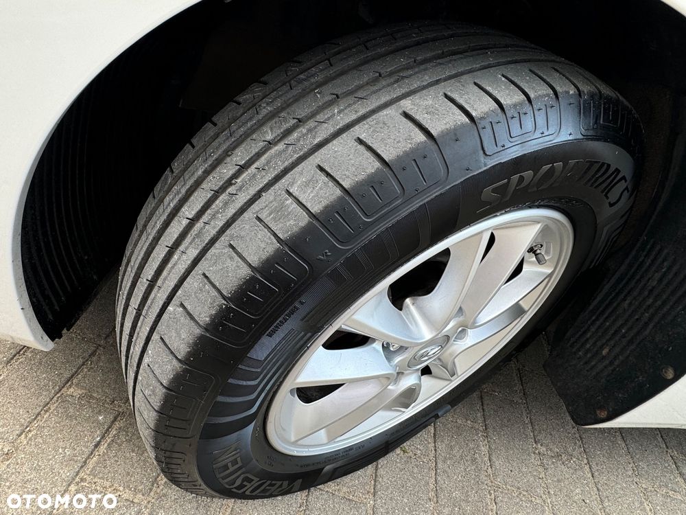 Hyundai i30 1.6 Style - 37