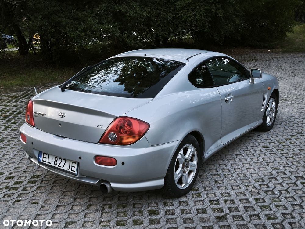 Hyundai Coupe - 4