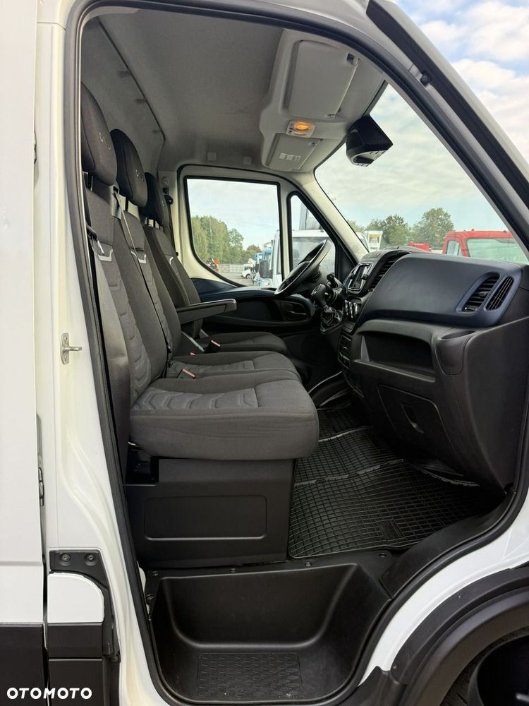 Iveco Daily 35S21 - 16