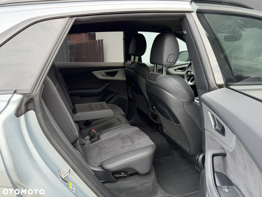 Audi SQ8 - 13