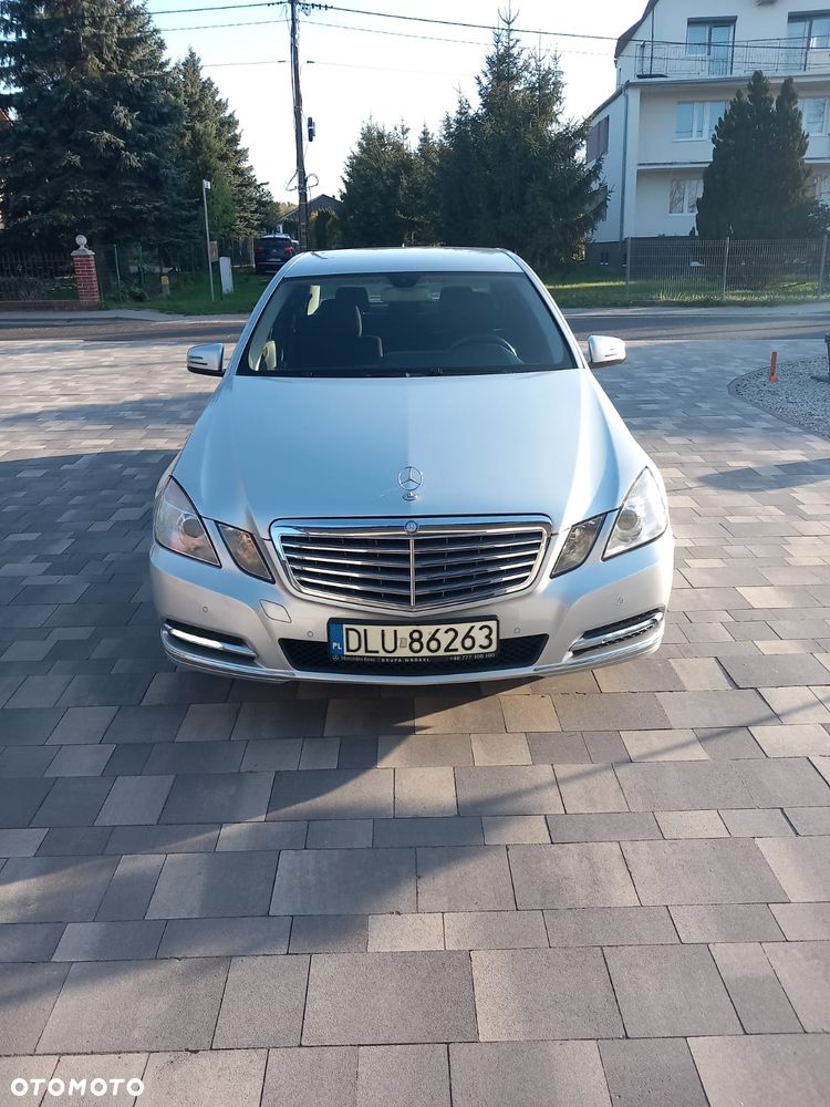 Mercedes-Benz Klasa E 200 BlueTEC 7G-TRONIC Elegance - 8