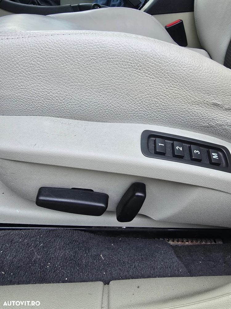 Saab 9-3 2.0TS Aero - 23