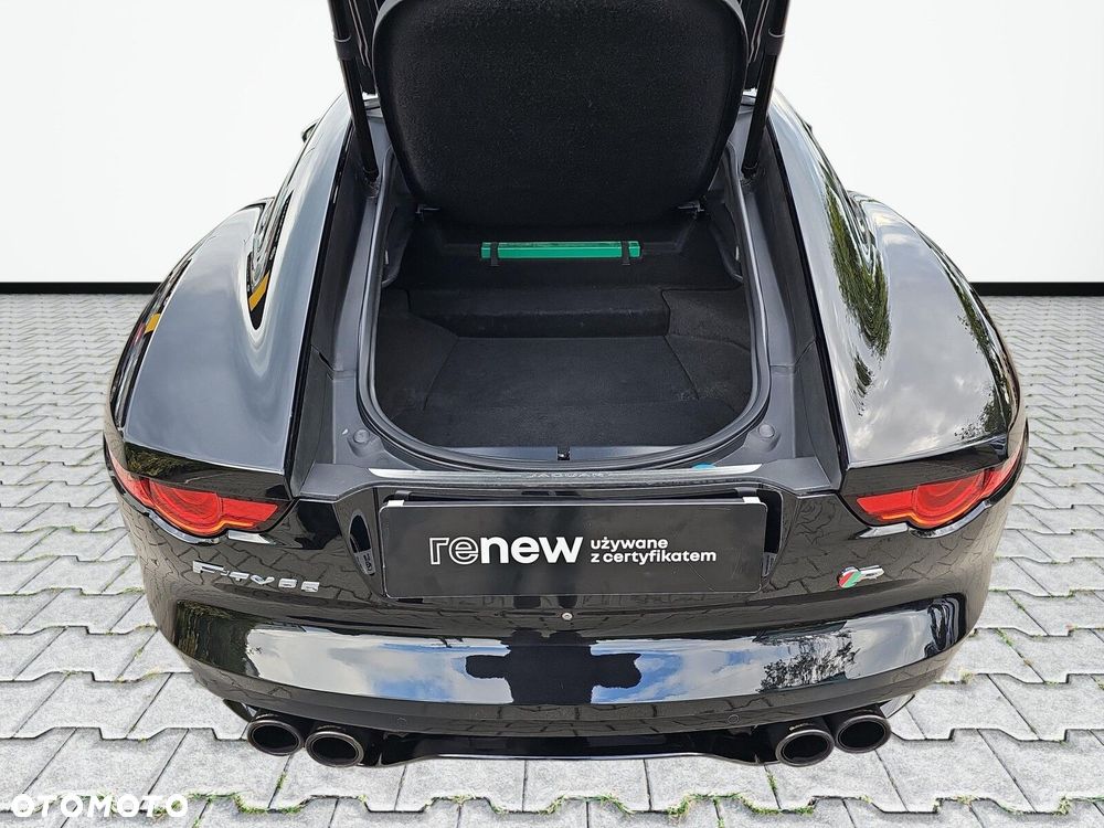 Jaguar F-Type AWD R - 33