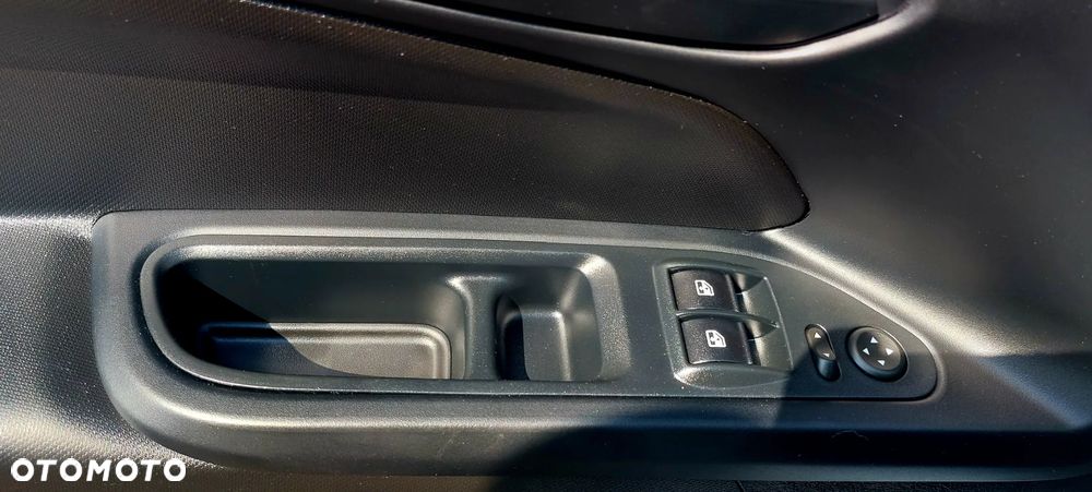 Fiat Tipo 1.3 MultiJet 16v Lounge - 9