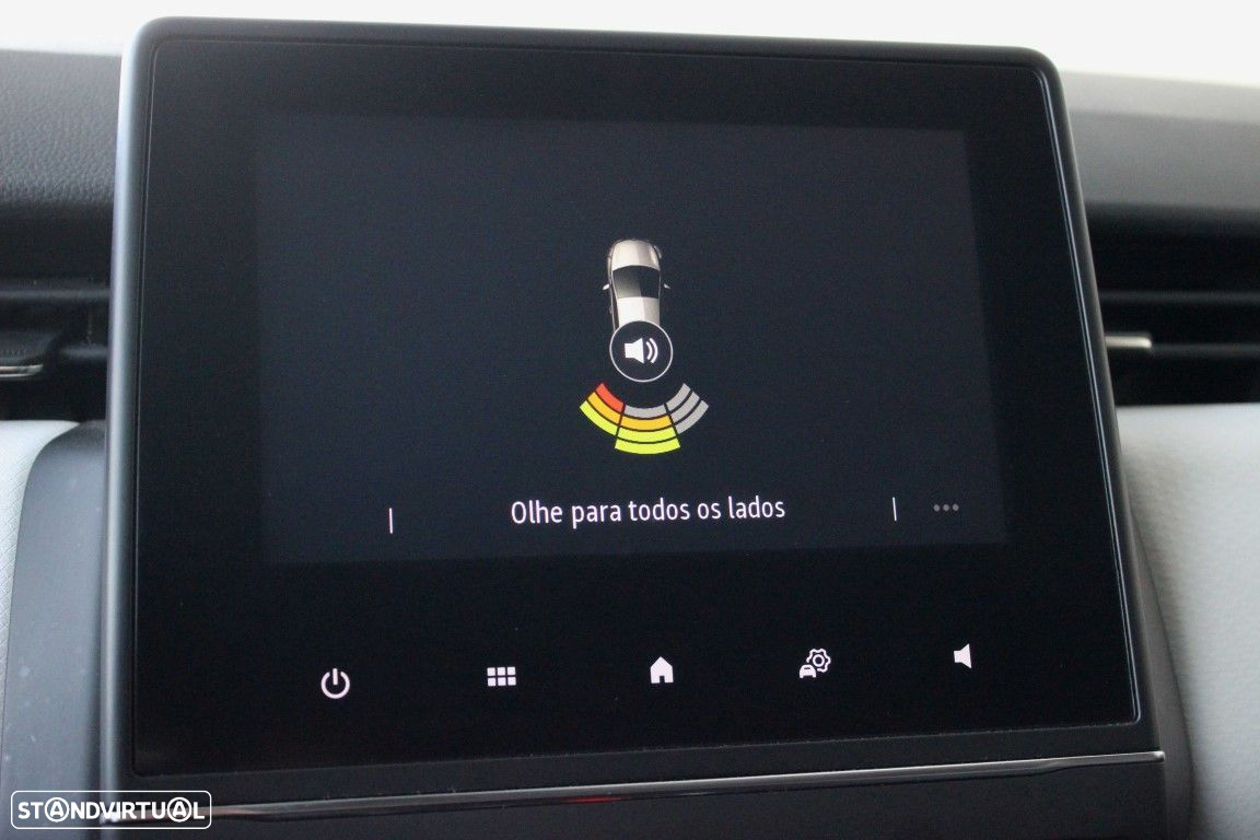 Renault Clio - 35