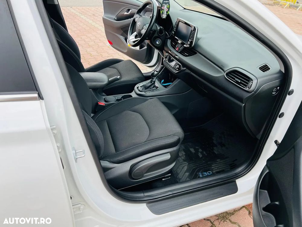 Hyundai i30 Fastback 1.4 T-GDi 140CP 5DR 7DCT Exclusive - 19