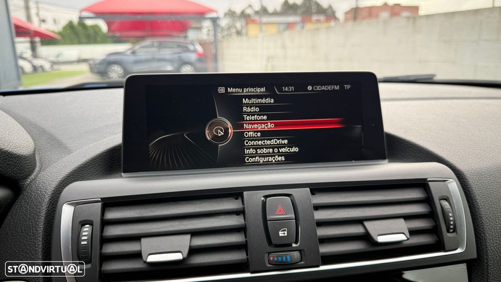 BMW 125 d Pack M - 36