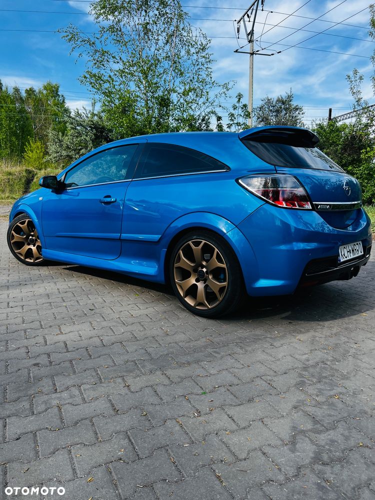 Opel Astra 2.0 T OPC - 3