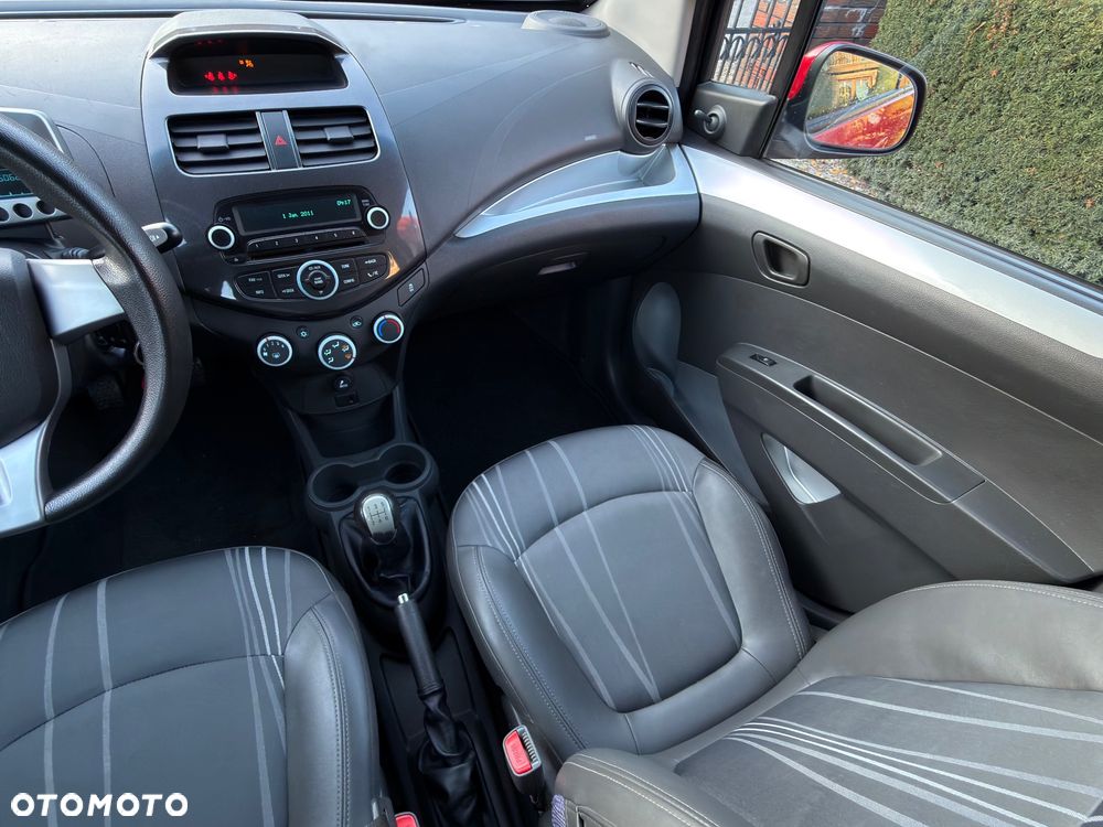 Chevrolet Spark 1.0 LS+ Design - 13
