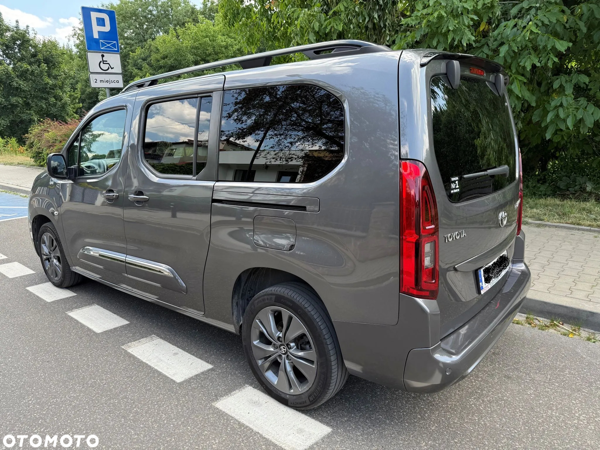 Toyota Proace City Verso Long 1.5 D-4D Family - 5