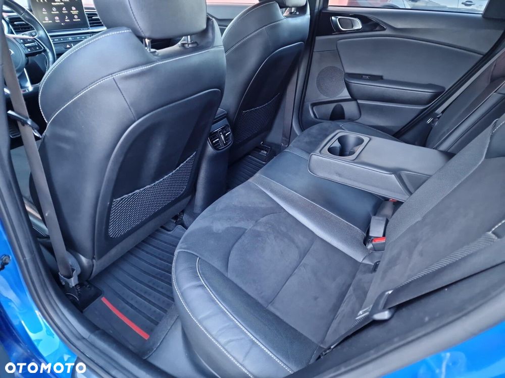 Kia Ceed 1.4 T-GDI GT-Line DCT - 14