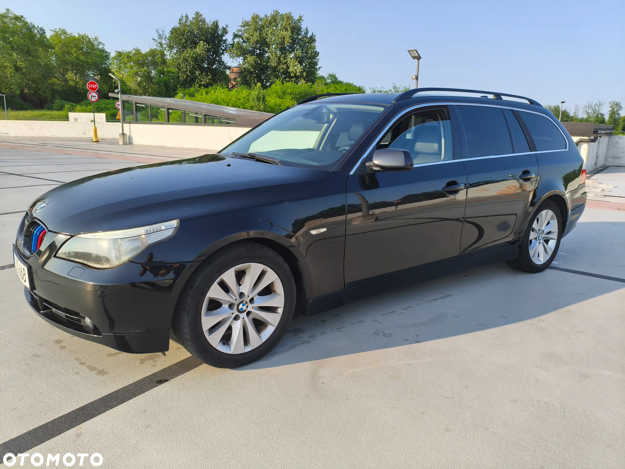 BMW Seria 5 520d Touring Special Edition - 6