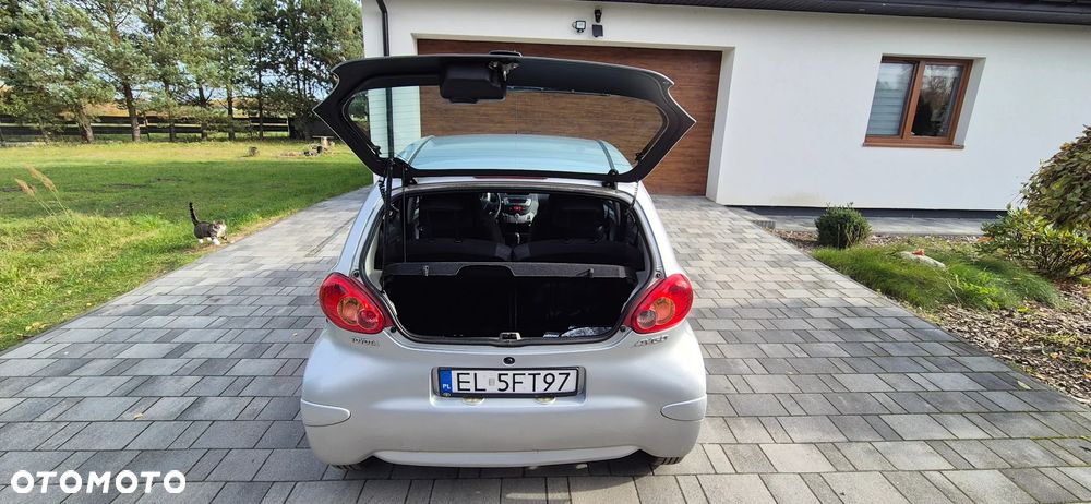 Toyota Aygo 1.0 VVT-i Luna A/C - 12